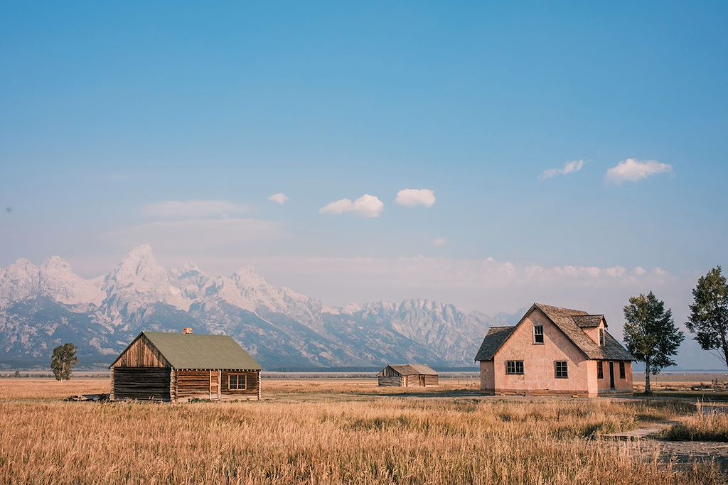 Image Autotour Yellowstone - Randonnée Glacier National Park - rafting Grand Teton