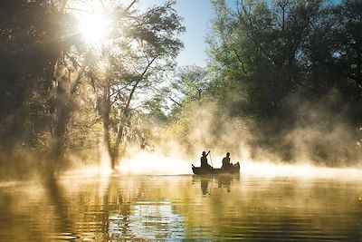 © Douglas Rissing / Getty - Canoé dans les Everglades National Park - Etats-Unis Canoé dans les Everglades National Park - Etats-Unis