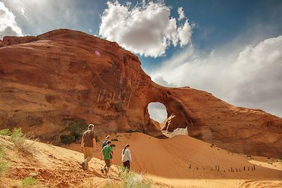 © AOT / Courtesy of the Arizona Office of Tourism - Arche de la Monument Valley - États-Unis Arche de la Monument Valley - États-Unis