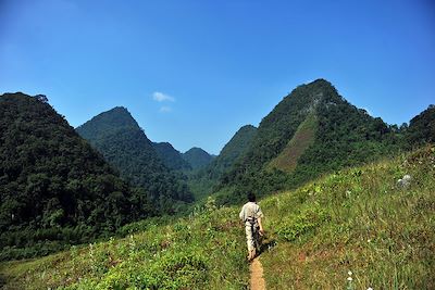 © Tran Quang Hieu - Massif du Thong Nong - Cao Bang - Vietnam Massif du Thong Nong - Cao Bang - Vietnam