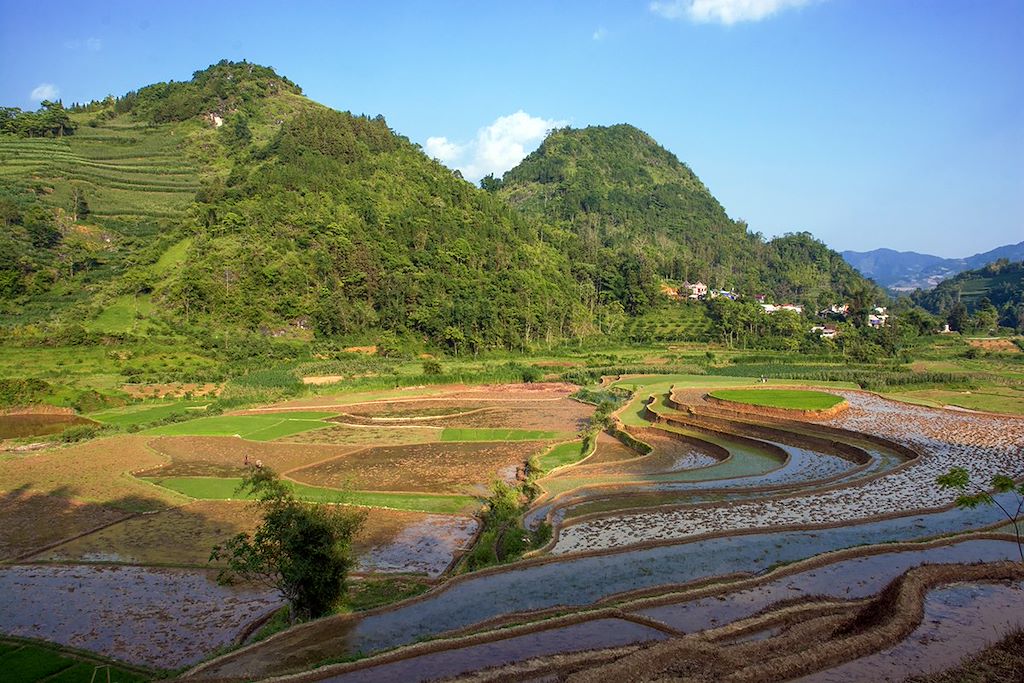 Image Navigation Baie D'Halong - Trek Bac Ha - Randonnée Tonkin