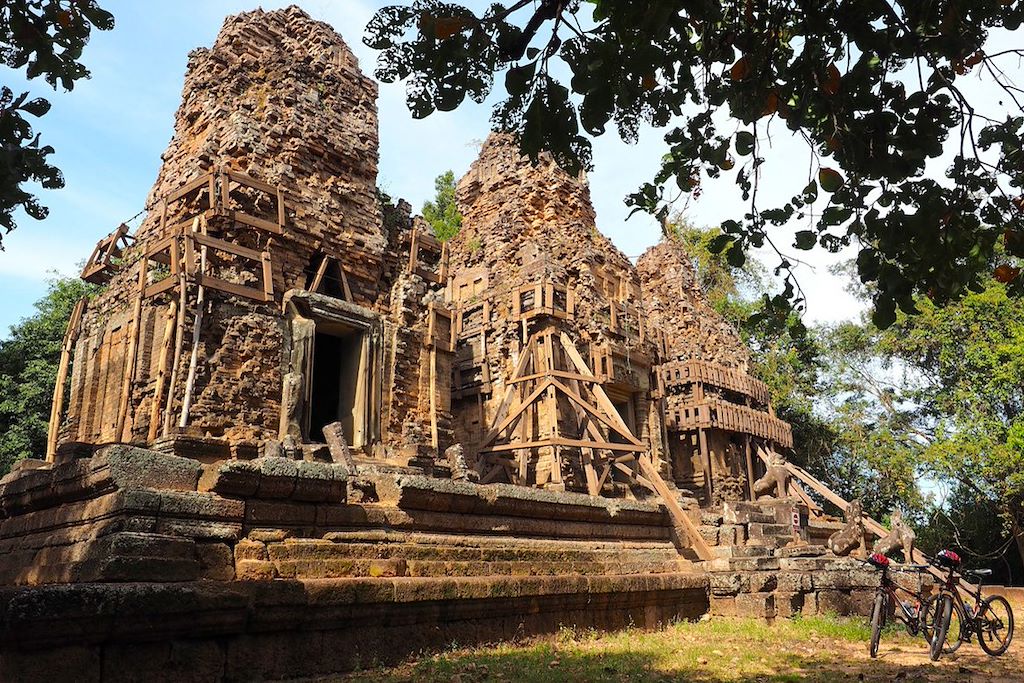 Image Temples d'Angkor à vélo - croisière baie d'Halong - Baie d'Halong terrestre à vélo