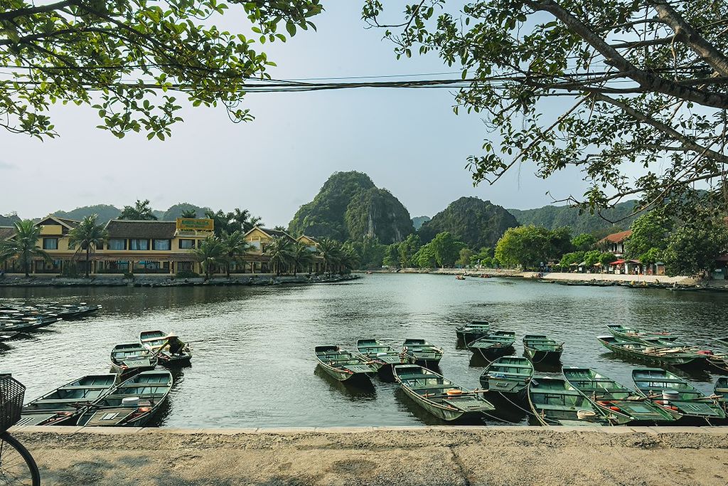 Image Temples d'Angkor à vélo - croisière baie d'Halong - Baie d'Halong terrestre à vélo