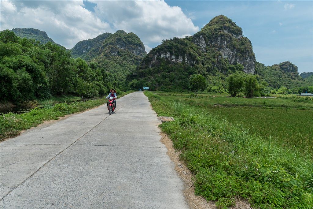 Image Vietnam à vélo - Baie d'Halong à vélo - Delta du Mekong à vélo