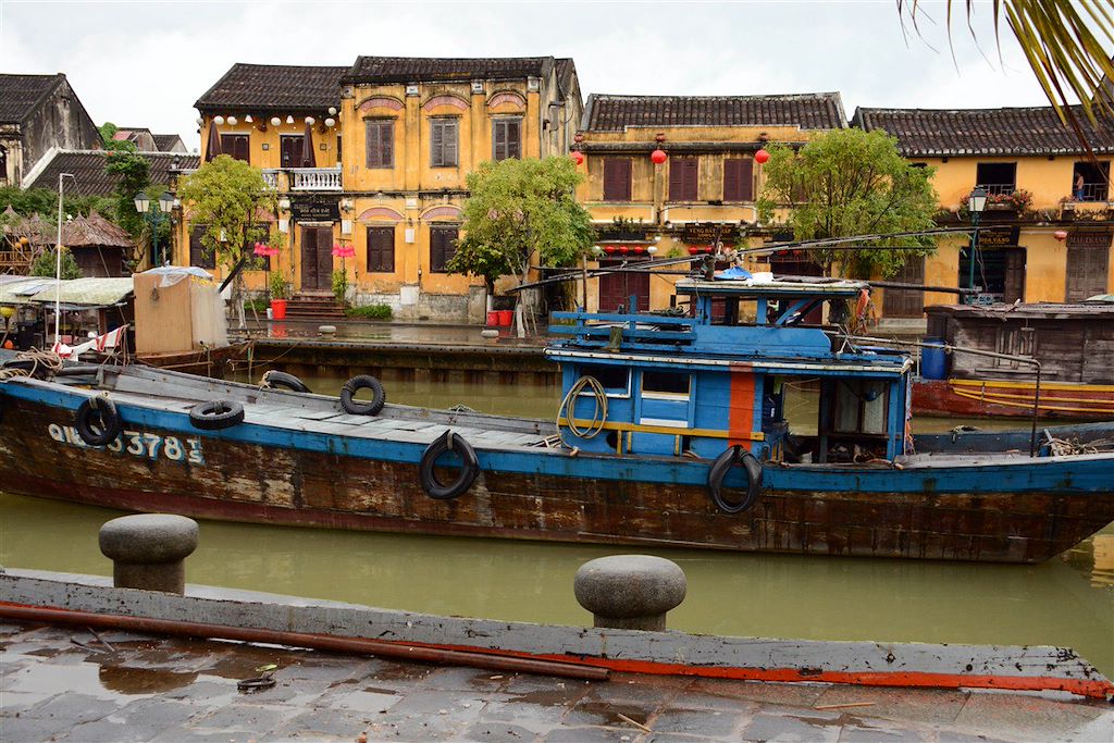 Image Navigation Baie D'Halong - Visite Hué Et Hoi An - Découverte Delta Du Mékong