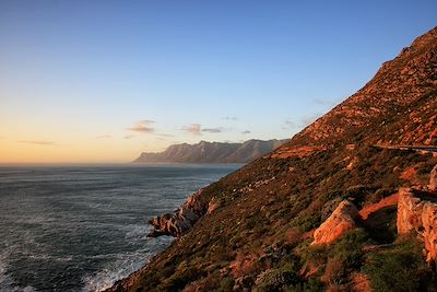 © Yasir Nisar / Stocksy - Gordons Bay - Hermanus - Afrique du Sud Gordons Bay - Hermanus - Afrique du Sud