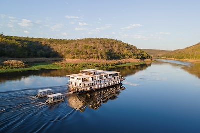 Bateau Zambezi Trader - Zambèze - Zimbabwe