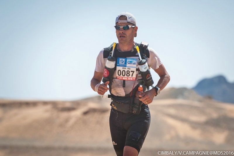 Erik Clavery lors du Marathon des Sables en 2016 - ©Cimbaly/V.Campagnie - Marathon Des Sables 2016