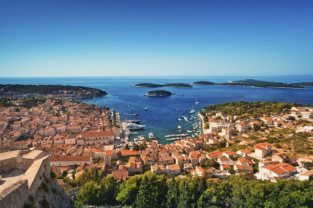 Port de la vieille ville de Hvar