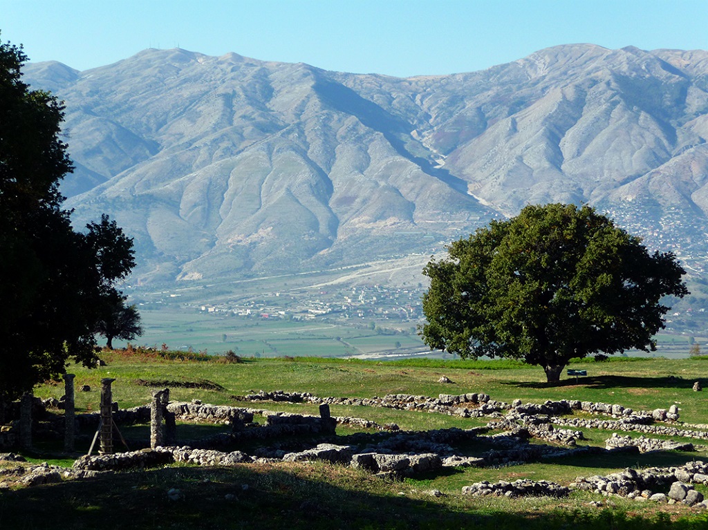 Gjirokaster et ses environs, Albanie - ©Julien Paturaud