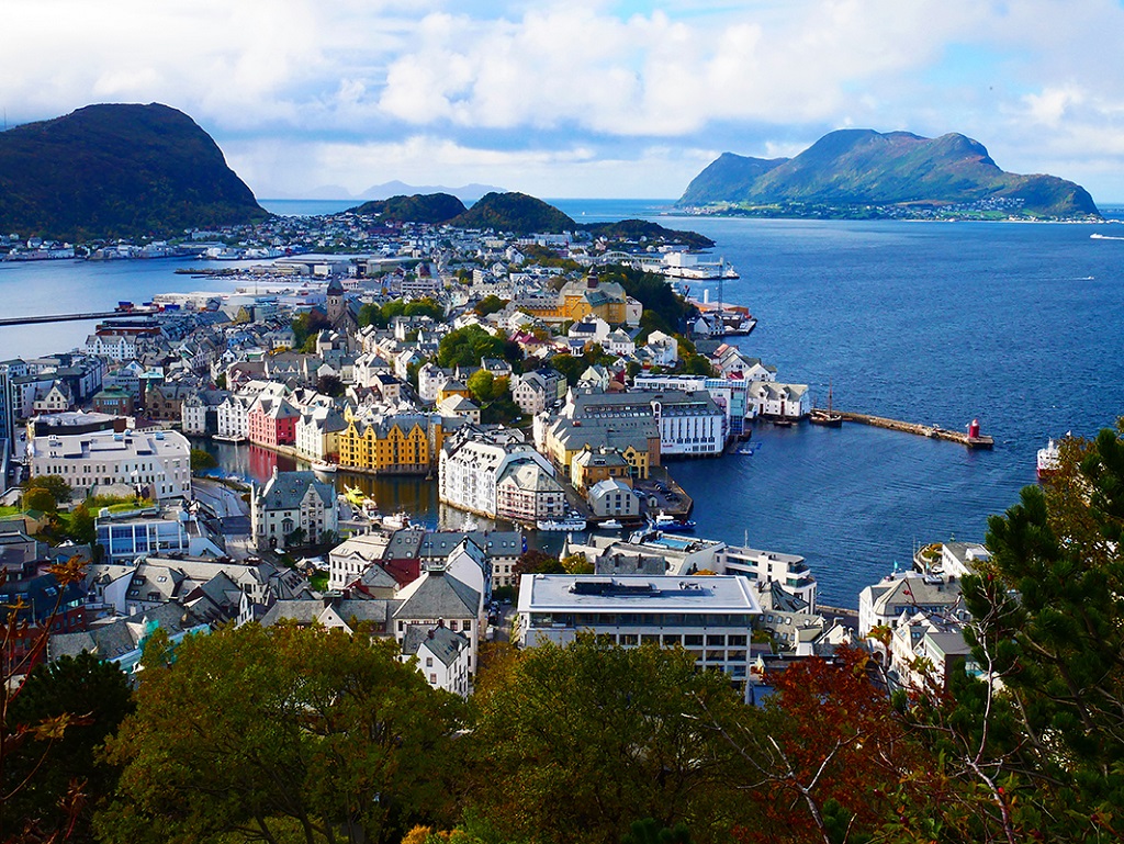 La ville portuaire d'Ålesund - ©Guillaume Cuenin