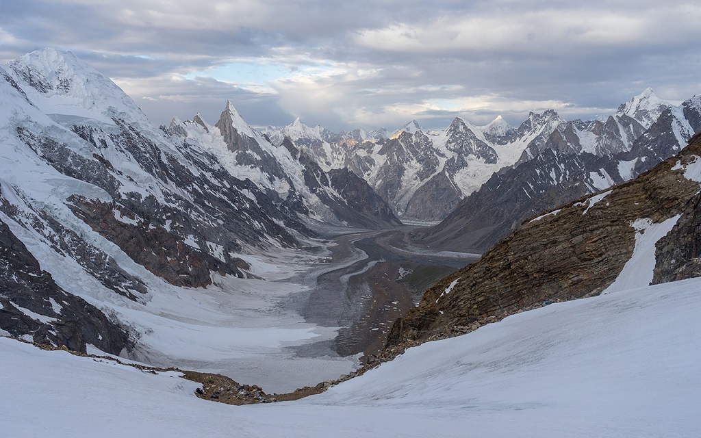 Col Gondogoro, Gilgit, Pakistan - ©Skazzjy / iStock 