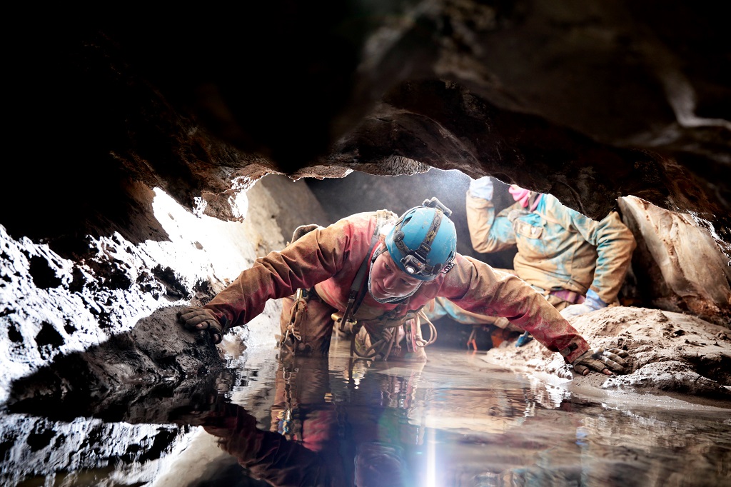 Exploration : passage bas dans l'eau à 4°C