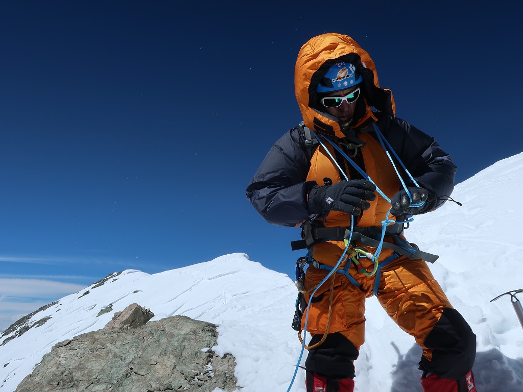 Hugo lors de l'ascension du K2 en 2021 - ©Hugo Ayaviri