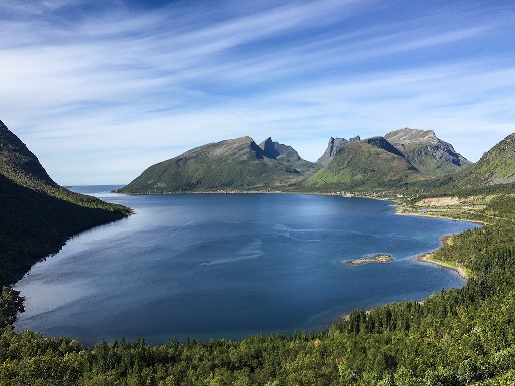 Baie sur l'île de Senja, Norvège