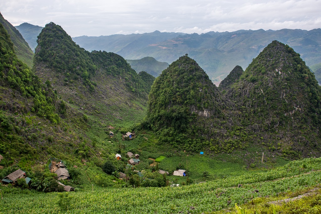 Plateau de Dong Van, Col de Ma Pi Leng dans la région de Meo Vac