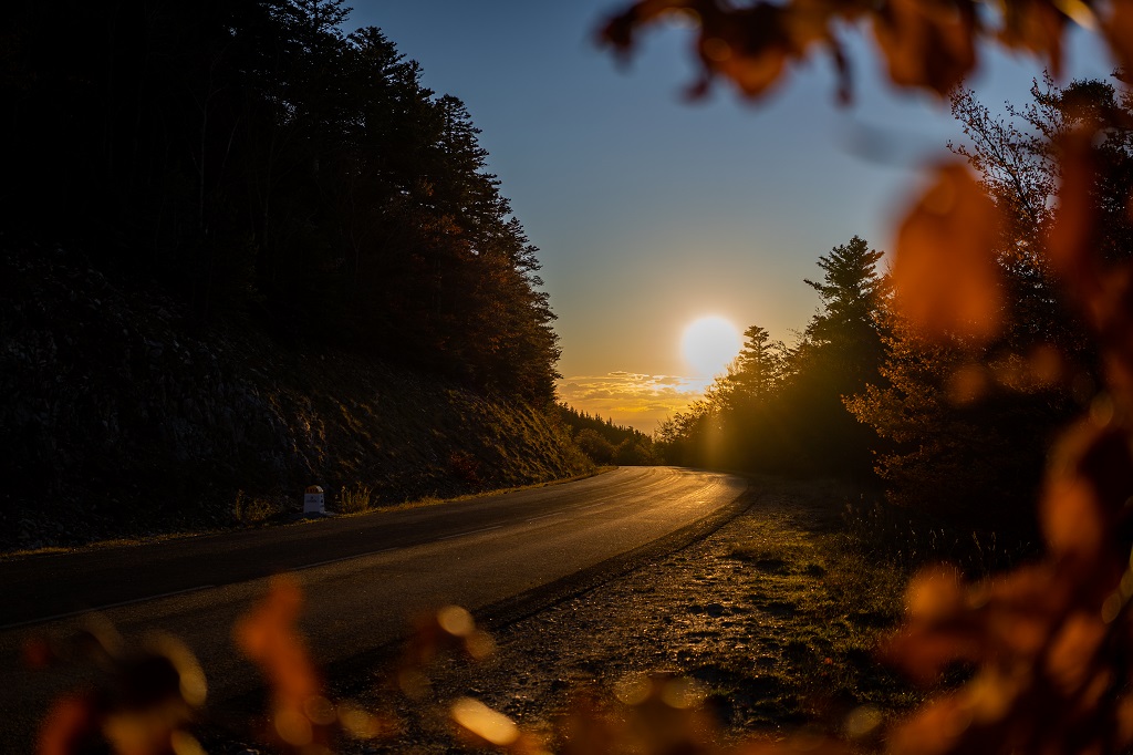 Coucher de soleil sur le Mont Ventoux - ©Wheeled World