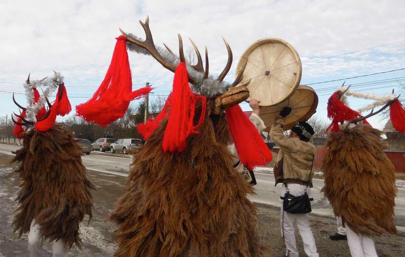 Mascarade roumaine : célébrez la fin de l'année