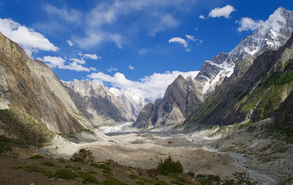 Pakistan : sous les yeux des cimes