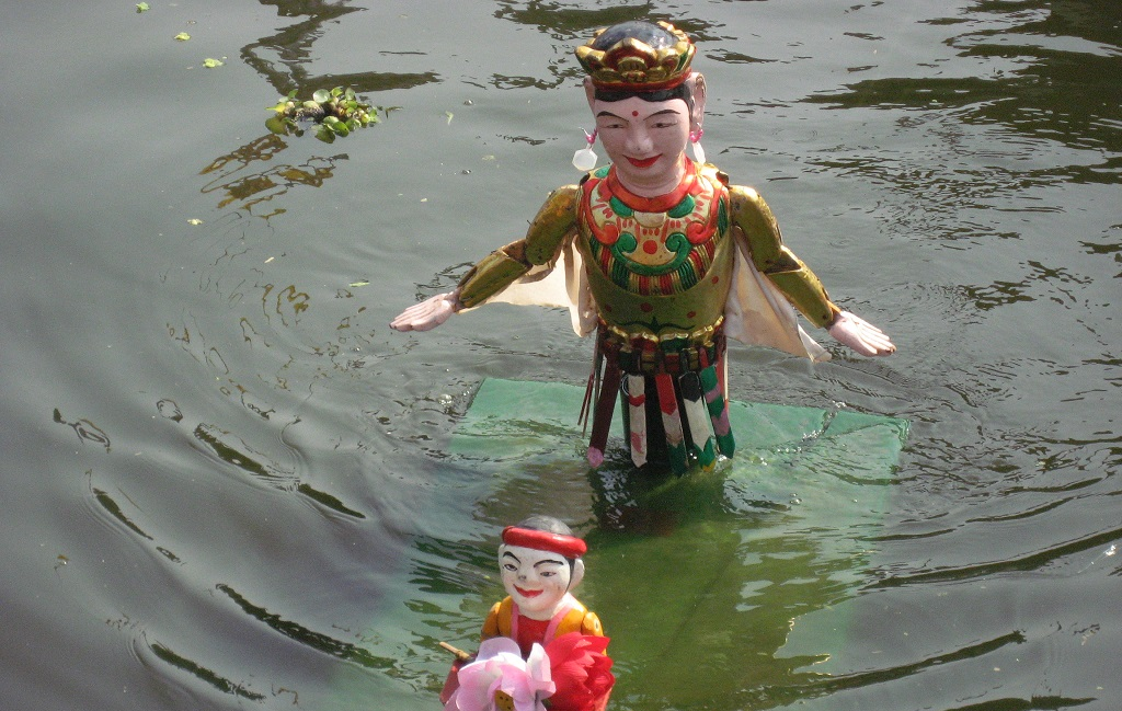 Petite chronique de Hanoi : les marionnettes sur l'eau