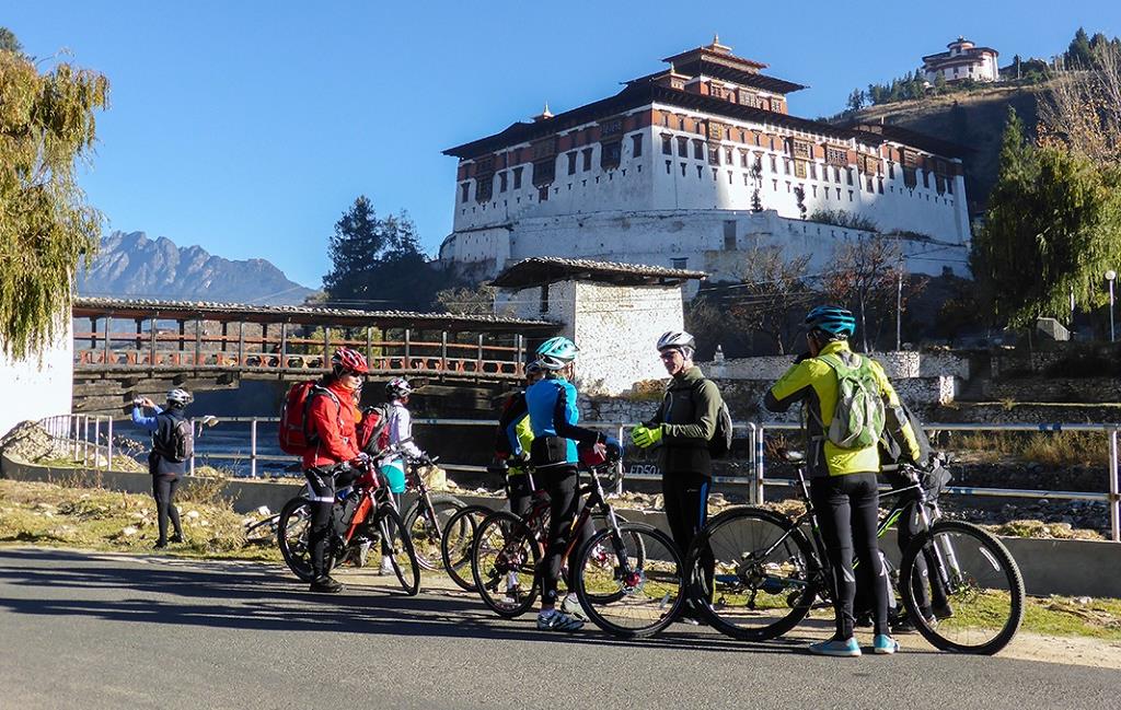 Partir à vélo au Bhoutan : guide pratique
